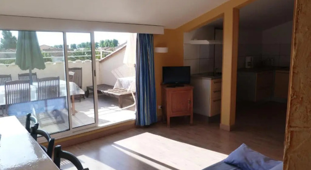 L'Orangeraie, Varaa Hotelli Claira Pyrénées-Orientales