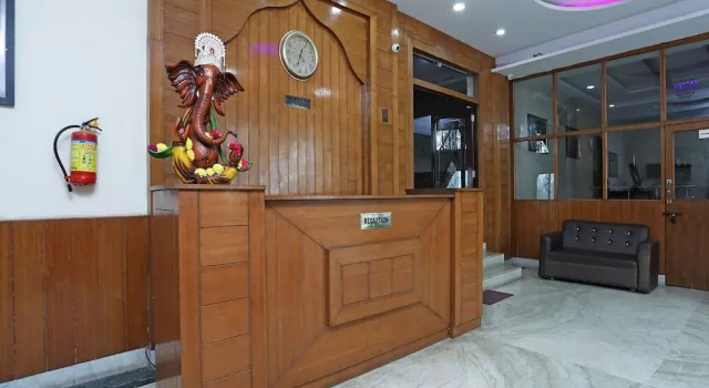 Moriya Palace By OYO Rooms, Rezervovat Hotel Roorkee Uttarakhand