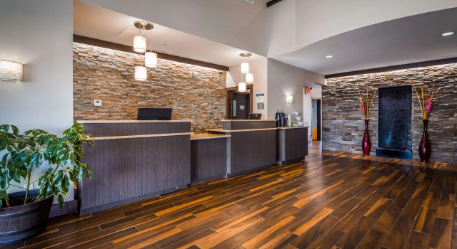 Best Western Travelers Rest/Greenville, Забронировать Отель Отели Тревеллерс-Рест с бассейном, рядом с Carolina Honey Bee Company, Бассейн