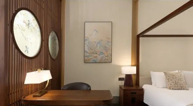 Люкс Yibaijian Designer Homestay in Nanxun.