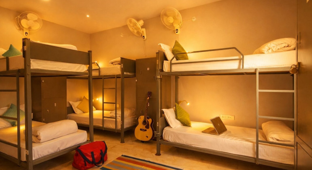 Кровать в общем номере KV Resort by Deevah Group