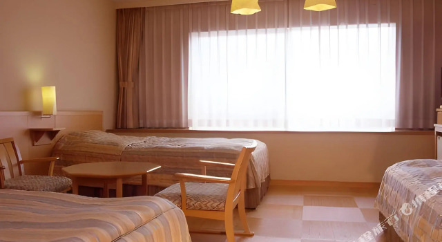 Garden Hotel Olive, Забронировать Отель Кувана 
