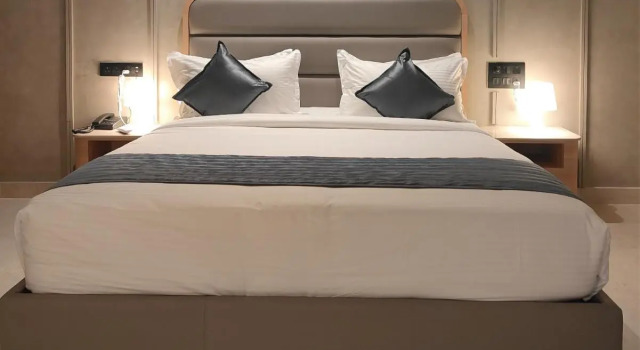 Dlite Rivera, Забронировать Отель Бизнес-отели штата Карнатаки, 4* 5*