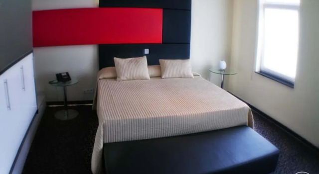 Апартаменты Hotel Tristar