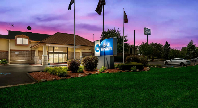 Best Western Detroit Livonia, Varaa Hotelli  