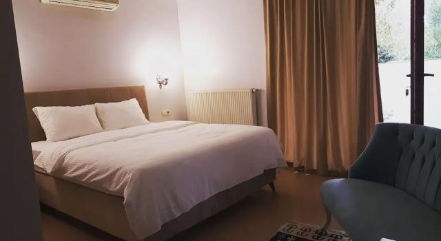 Roof Garten Hotel, Varaa Hotelli Hotellit Marmara-alue pysäköinnillä, Pysäköinti