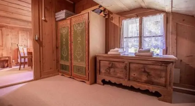 Büdemji, Book Hotel Arosa Grisons