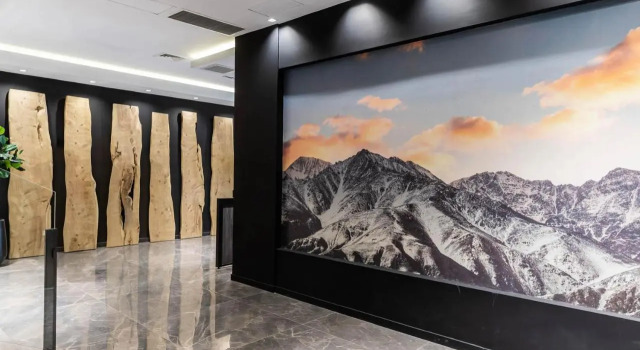 Hotel M