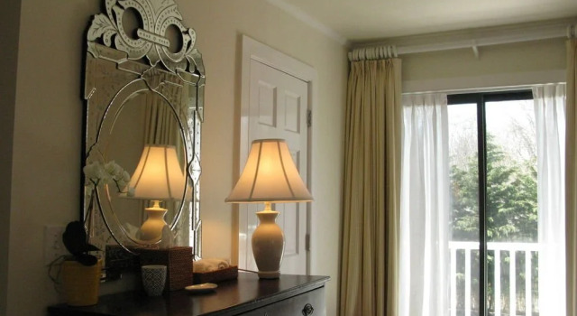 Hamptons Brazil Guest House, Забронировать Гостевой дом Отели Ист-Хэмптон с завтраком, рядом с Природный парк и заповедник дикой природы Ист-Хэмптон-Виллидж, Завтраки