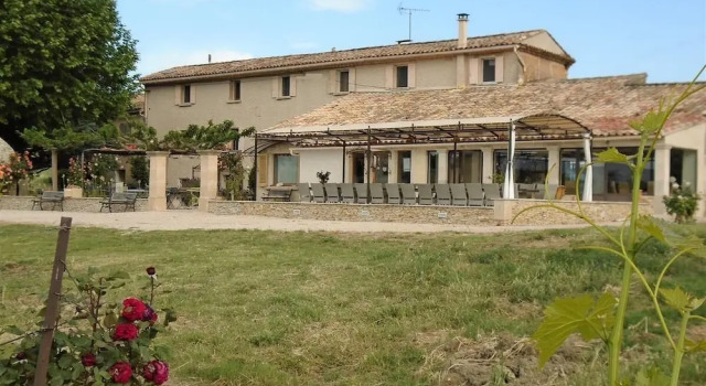 Le Moulin de Lavon, Забронировать Отель «постель и завтрак» Гарга Route de la Lavande