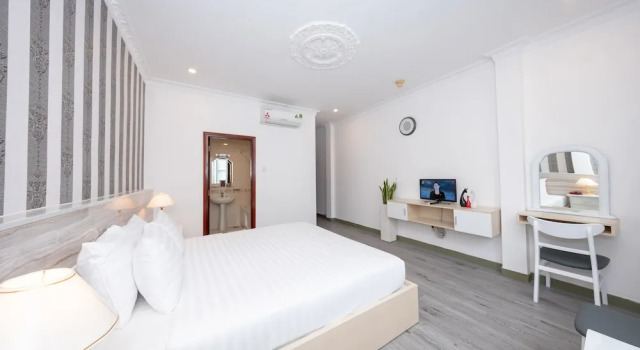 Двухместный номер Premium Ben Thanh Station Hotel