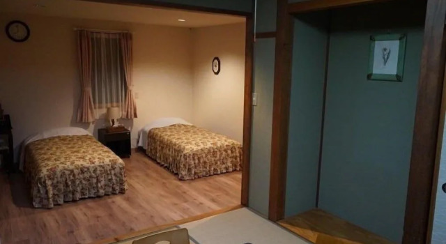 Kleines Hotel Schöner Berg, Buchen Sie Hotel Suwa-ko (See) 