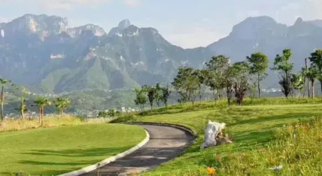 Zhangjiajie Golf Club Homestay