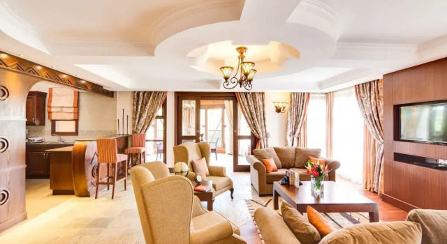 Enashipai Resort & Spa