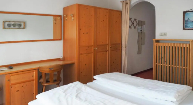 Двухместный номер Standard с балконом Guesthouse Rungg