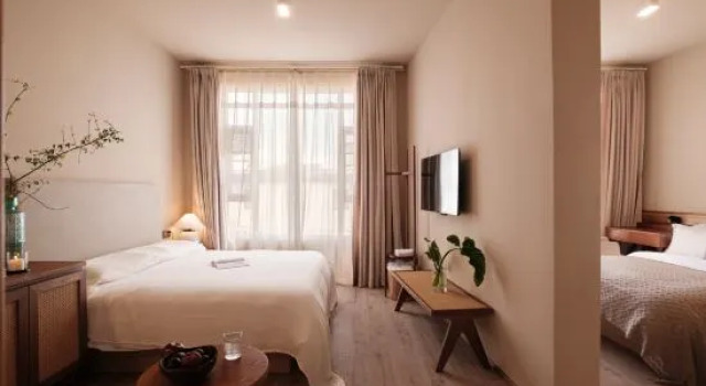 Люкс с 2 комнатами THE BellaVita Hotel and SPA