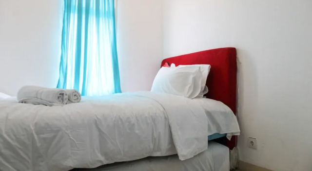 Minimalist 2br Green Bay Apartment, Rezervovat Apartmán Hotely v Penjaringan s parkováním, Parkování