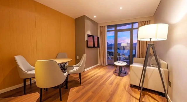 Люкс Holiday Inn Express Yichang Riverside by IHG