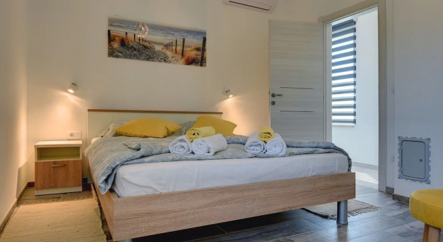 Holiday Home in Galizana With Pool & Beach, Забронировать Дом для отпуска Виллы Лоборика, Вилла