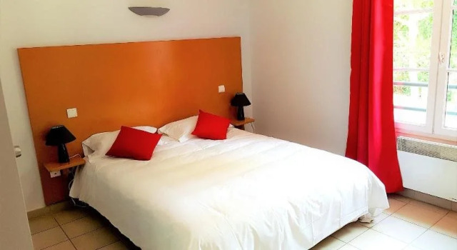 La Table d'Orélise, Book Hotel Cuxac-Cabardes Aude