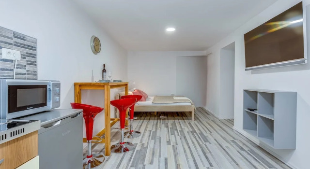 Студия Small, sweet & cosy apartments