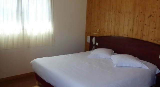 Номер Comfort Le Chalet de la Foret Hôtel 3 étoiles et Restaurant