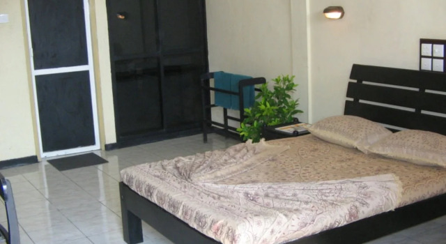 Golden Carriage Hotel, Забронировать Отель Отели Западной провинции с бассейном, Бассейн