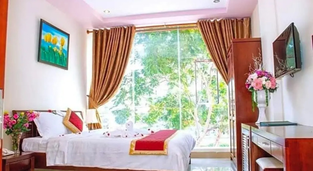 Двухместный номер Deluxe с балконом Thanh Nhung Hotel