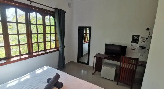 Mad Monkey Hostel Siem Reap, Забронировать Хостел Хостелы Сиемреап, рядом с Wat Preah Prom Rath, Хостел