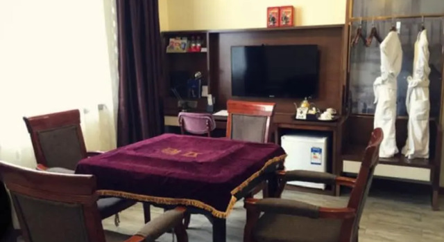 James Joyce Coffetel Jishou Renmin North Road Branch, Book Hotel Xiangxi Hunan