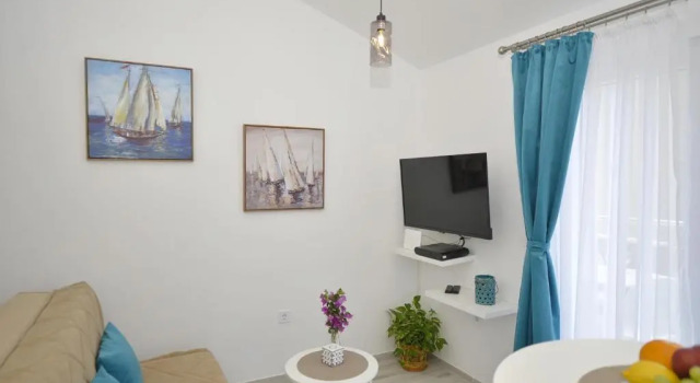 Апартаменты с балконом J & P Apartments Orahovac