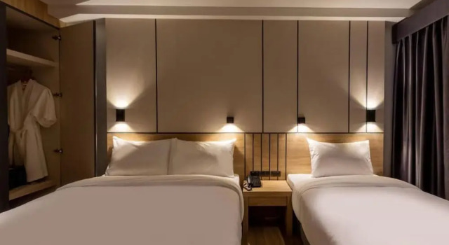 Трёхместный номер Deluxe с балконом Heaven Hotel Chachoengsao