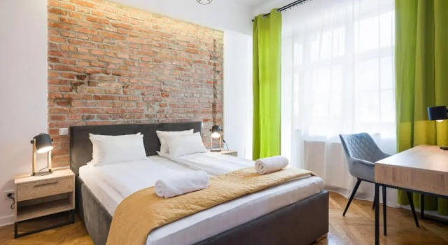 Fancy Apartments with Lift and A/C, Забронировать Апартаменты/квартира Апартаменты Кракова, рядом с Church of the Holy Apostles Peter and Paul, Апартаменты/квартира