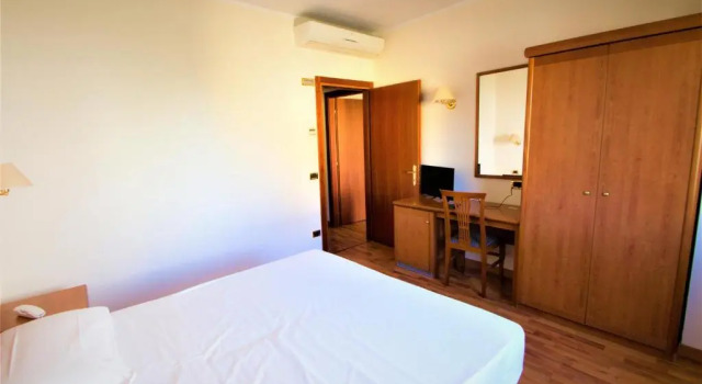 Четырёхместный номер Classic Hotel Santa Lucia