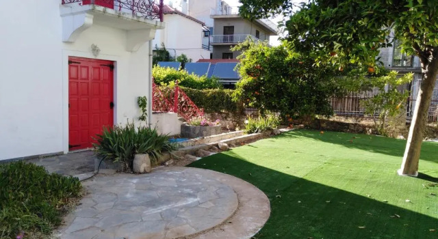Апартаменты Epavli Sofia' s two Apartments in Horto, 30m from the sea