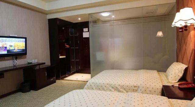 Ruyuan Hotel
