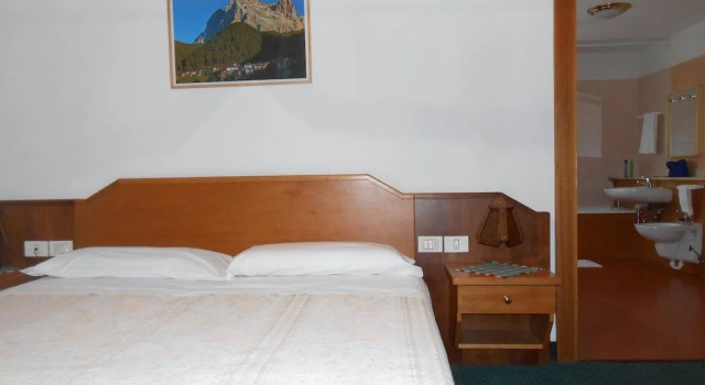 Albergo Ristorante Sagittario, Book Hotel Feltre 