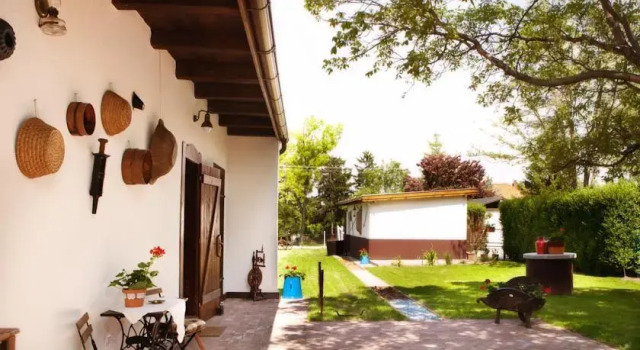 Tulipános Porta és Vendégház, Rezervovat Hotel Gárdony 