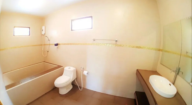 Вилла IZZYLAND Luxury Pool Villa Pattaya Walking Street