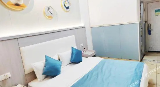 Standard Double room Time Inn