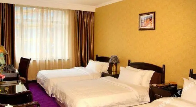 Люкс Dalian Guo Mao Jia Ri Hotel