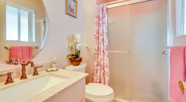 Коттедж с 3 комнатами Home w/ Private Pool: 1 Mi to Lake Havasu
