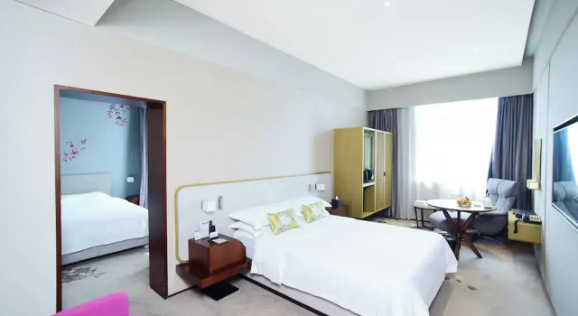 Люкс DoubleTree by Hilton Weihai