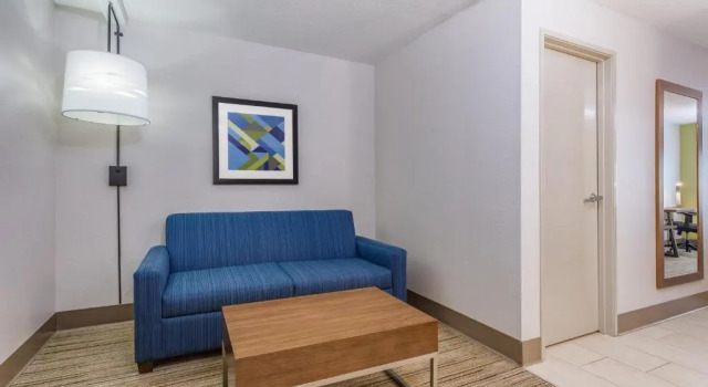 Люкс Holiday Inn Express Scottsburg by IHG