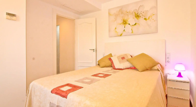 Lago Y Mar - Three Bedroom, Book Hotel Alcudia Majorca
