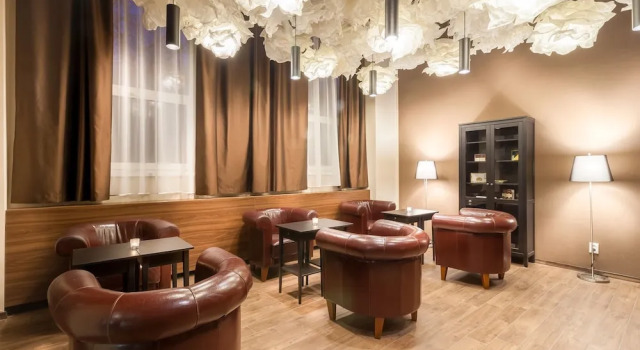Hotel Karpatia, Boek Hotel Hotels in Northeastern Slovakia met parkeren, Parkeren