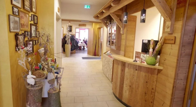 Hotel Gasthof Sporrer, Varaa Hotelli Hotellit Baijeri pysäköinnillä, Pysäköinti