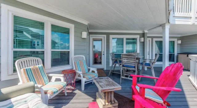 Gulf Breeze by Silver Sands Vacation Rentals, Забронировать Апартаменты/квартира Отели Mustang Island с парковкой, Парковка