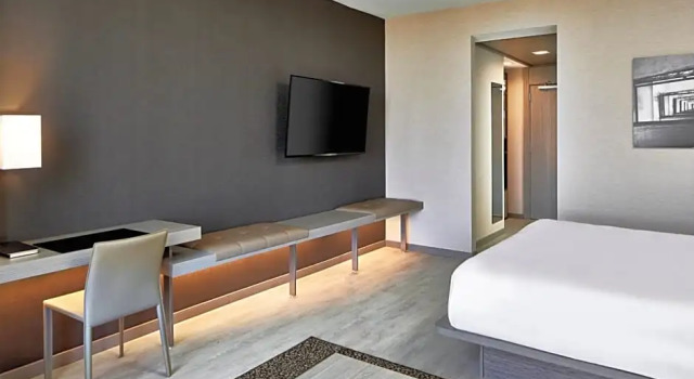 Номер Standard AC Hotel by Marriott Tuscaloosa Downtown