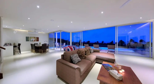 3 BR Luxury seaview Bang Po-Dai, Забронировать Вилла Отели Южного Таиланда с парковкой, Парковка